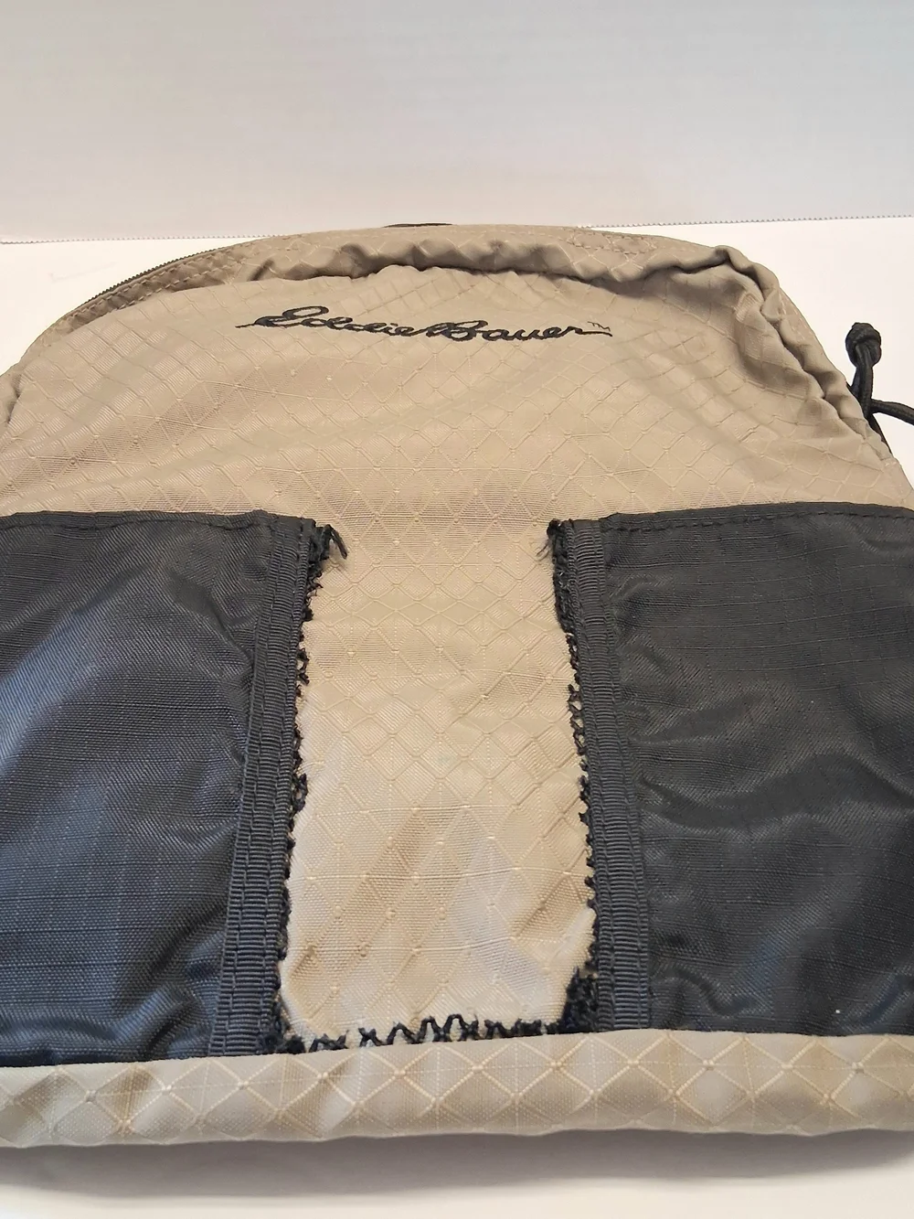 Eddie Bauer Mini Rucksack/Hiking/Stowaway Daypack Green Black Lightweight